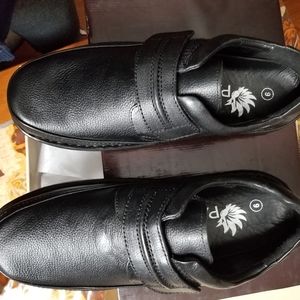 Men's shoes